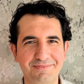 Picture of M. Akif Yilmaz